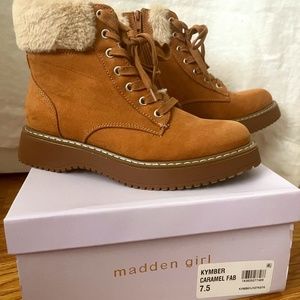 Madden girl suede Kymber caramel booties